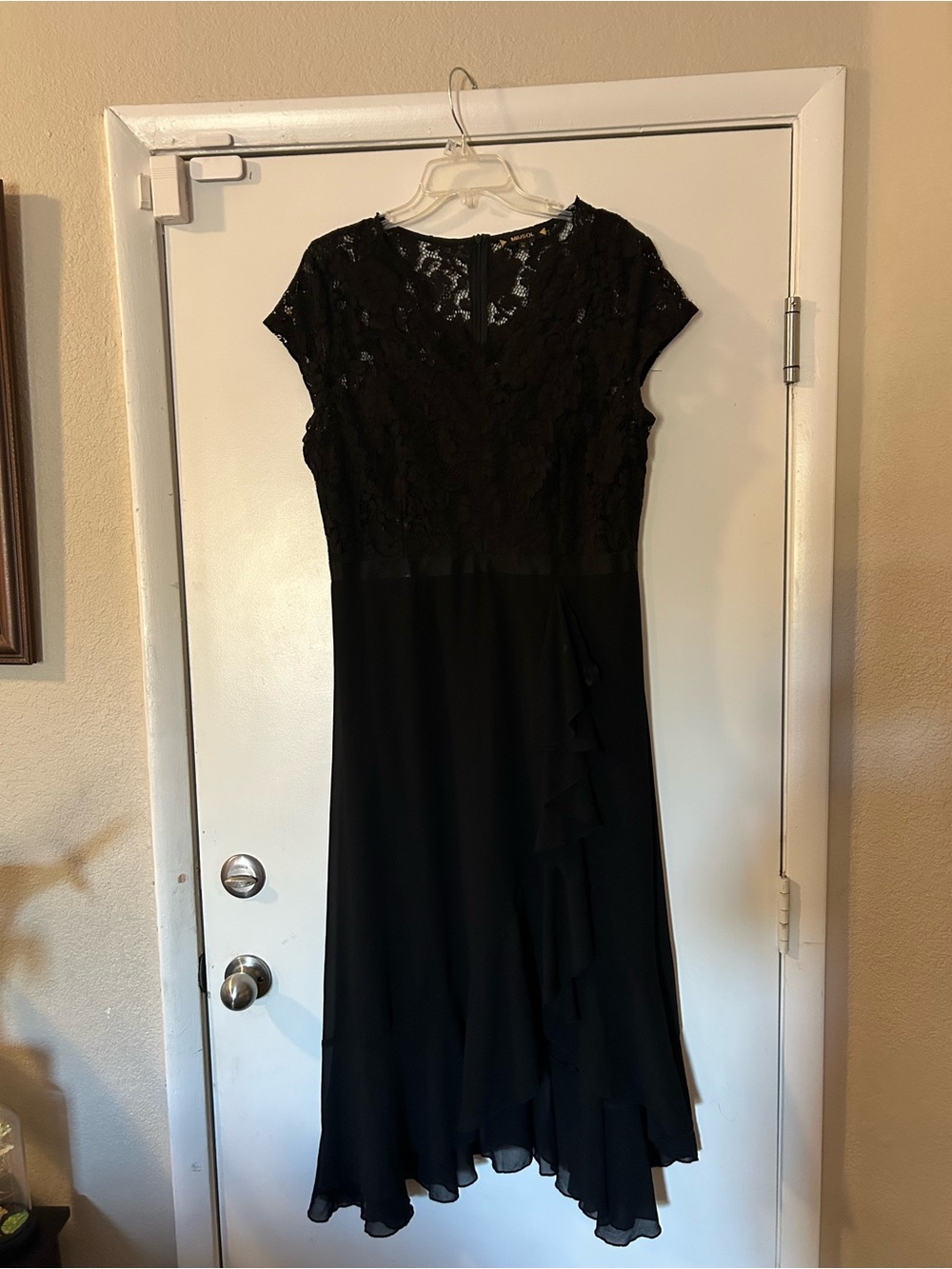 Miusol Black Lace Bodice High-Low Chiffon Dress